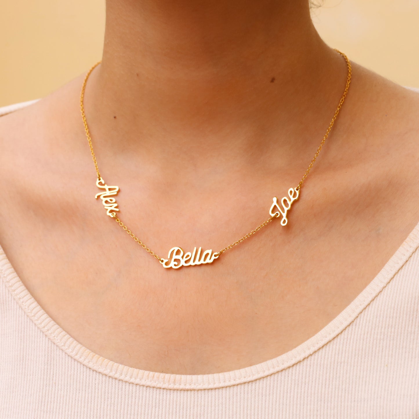 Multiple Name Necklace - Family Name Pendant